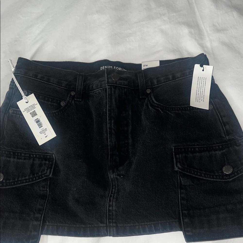 Denim Forum The90’s Mid Rise Cargo Mini Skirt NWT